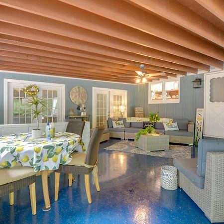 Bright Springfield Home Walk To Nature Center! Extérieur photo