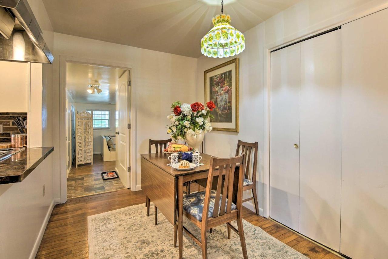Bright Springfield Home Walk To Nature Center! Extérieur photo