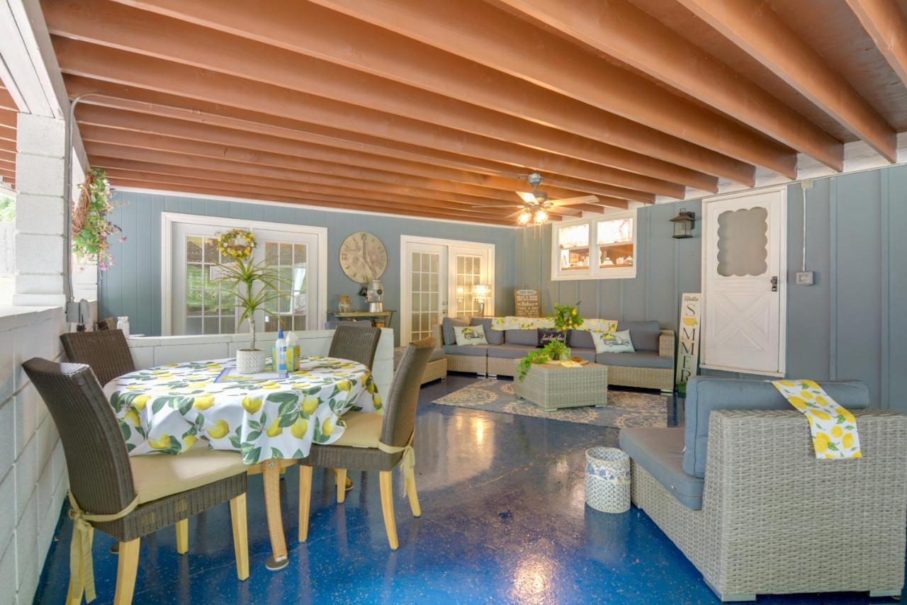 Bright Springfield Home Walk To Nature Center! Extérieur photo